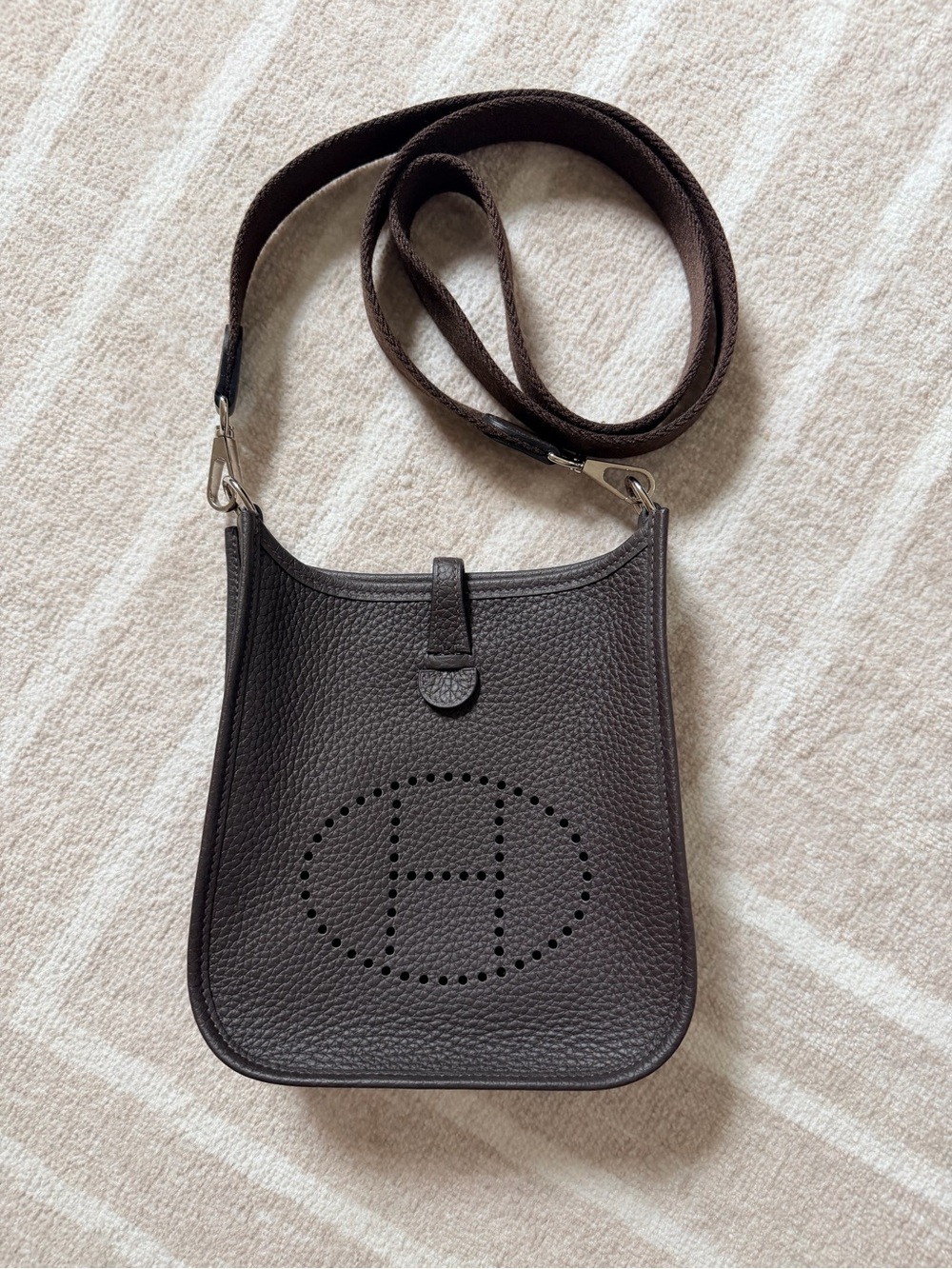 Hermes 2025 (K) Ebene Evelyn TPM with Silver Hardware. Full set